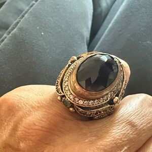 Elegant Black Stone Silver Ring